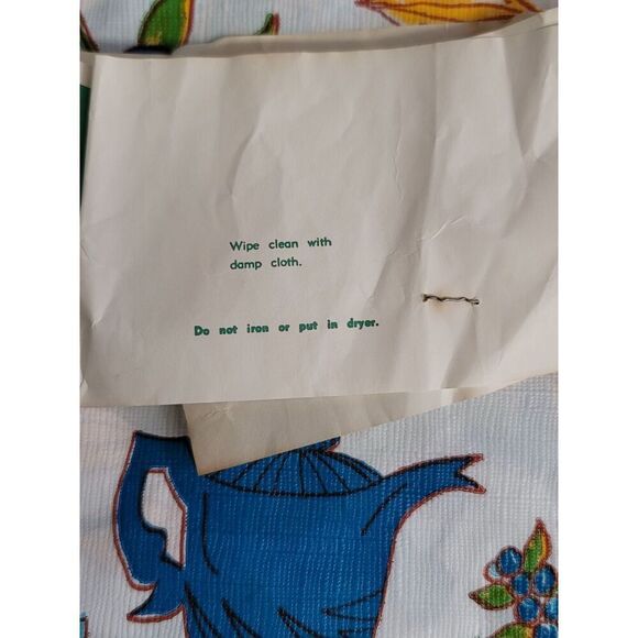 Rare Vintage Plastic Cottage Curtains - Picture 3 of 6